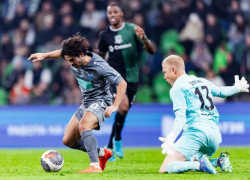 Ставропольский футболист вместе со своим нижегородским клубом остается в премьер-лиге