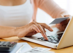 Девушка взяла кредит на покупку компьютера и отказалась возвращать деньги на Ставрополье