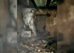 Ночной пожар из-за сигареты на 80 квадратах унес жизнь мужчины в Георгиевске