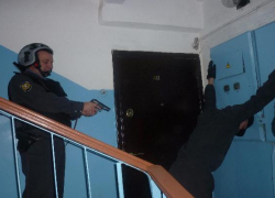 Ставропольские пенсионеры пытались ограбить квартиру на 300 миллионов