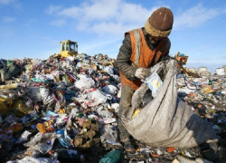 «Мусорная реформа в донастройке»: за отказ работать с регоператором ставропольские законодатели предложили наказывать 