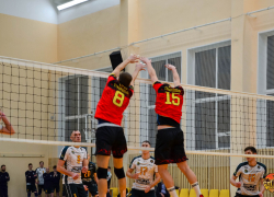 С Дона увезли победу: ставропольские волейболисты в ответном матче огорчили ростовчан  