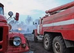 Жилой дом уничтожило огнем около ставропольского пруда