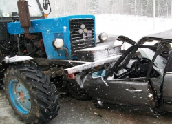 Четверо ставропольцев погибли в ДТП с участием трактора
