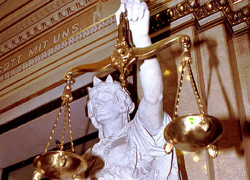 Бывших муниципальных чиновников Ставрополья осудили за мошенничество