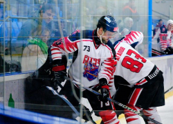 Фавориты биты: в ставропольской Ночной хоккейной лиге зафиксированы неожиданные результаты