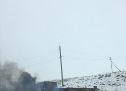 Кабина грузовика загорелась на трассе под Ставрополем