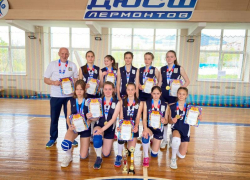 Волейболистки из Лермонтова негостеприимно встретили гостей из трех федеральных округов