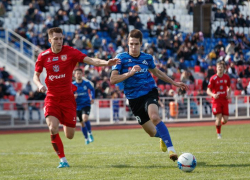 Лидеры оступились, «Победа» уже третья: подводим итоги 15 тура футбольного первенства во второй лиге