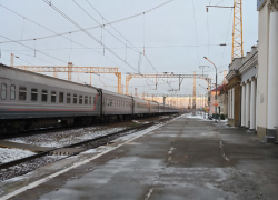 Поезд из Симферополя в Кисловодск задерживается более чем на 5 часов