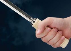 Во время отдыха в Пятигорске мужчина проткнул друга шампуром