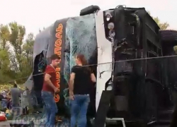 20 пассажиров пострадали в серьезном тройном ДТП с рейсовым автобусом Ставрополь - Москва