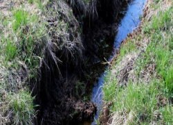 На Ставрополье в канаву попала женщина в нетрезвом состоянии