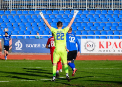 «КХ» «отвалилась», Ставрополь и Севастополь — в гонке: итоги 7 тура футбольного первенства во 2 лиге