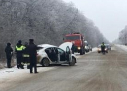 Девушка за рулем «Шевроле» выехала на «встречку» и погибла после ДТП с «Грантой» на Ставрополье