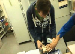 Молодой мужчина пролез на почту и украл чужие посылки на Ставрополье 