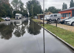 Залитые водой после дождя дороги в Минводах прокомментировали в администрации