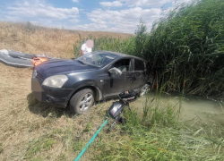 Покатившийся без водителя автомобиль насмерть задавил жителя Лабинска в Шпаковском округе