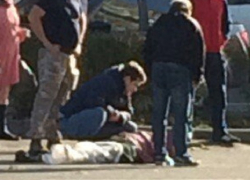 Перебегавшую дорогу в неположенном месте женщину сбили в Ставрополе