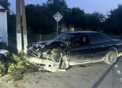 Два ребенка 6 и 8 лет доставлены в больницу после ДТП в Ставропольском крае