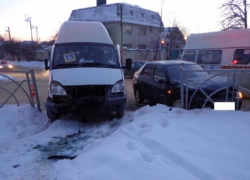 Пассажирка маршрутки получила травмы в ДТП в Ставрополе