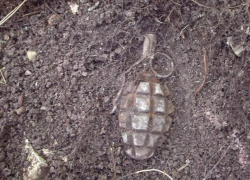 На проспекте Кулакова в Ставрополе найдена граната