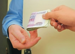 На Ставрополье строитель взял с хозяйки деньги, но не стал работать