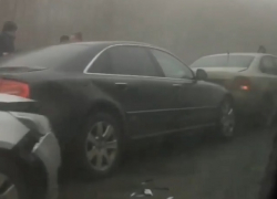 "Паровозик": последствия ДТП из 6 авто попали на видео в Ставрополе