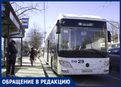 Ставропольчанка пожаловалась на работу «Крайтранса» и низкую зарплату у водителей автобусов