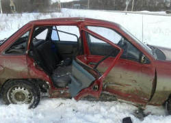 Ребенок и три человека пострадали при столкновении иномарок на Ставрополье