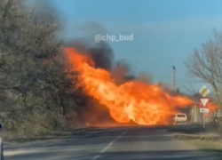 На Ставрополье загорелась автозаправка