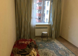 Следователи начали проверку по факту падения пятилетней девочки из окна