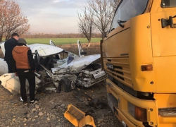 Один ребенок погиб и восемь пострадали за сутки в авариях на Ставрополье 