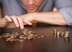 В Пятигорске работникам "Траста" платят только половину зарплаты уже несколько месяцев