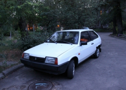 На Ставрополье шею ребенка придавило стекло в автомобиле