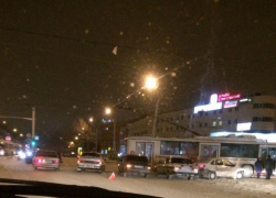 Троллейбус попал в аварию на улице Доваторцев в Ставрополе