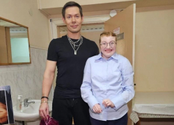 Певец Стас Пьеха исполнил мечту девочки с редким заболеванием из Ессентуков