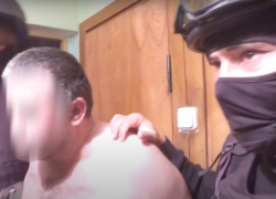 На Ставрополье задержали мужчин, вымогавших у местного жителя 3 миллиона рублей