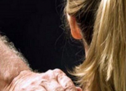 35-летнего мужчину подозревают в развращении несовершеннолетней ставропольчанки