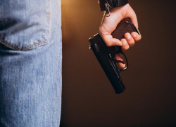 Полиция Ставрополя привлекла к ответственности родителей принесшего в школу пистолет семиклассника  