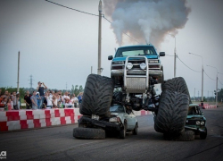 Грандиозное автомобильное экстрим-шоу каскадеров будет проходить в Ставрополе только 4 дня 