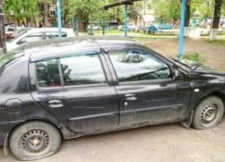 На Ставрополье вандалы испортили автомобиль