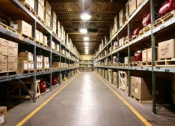 На Ставрополье обокрали склад с жвачкой