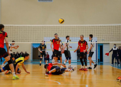 Два триумфа, два фиаско: ставропольские волейболисты в Ижевске «пополовинили» результаты 