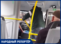 «Я сейчас приеду к тебе»: водитель автобуса в Ставрополе перегородил дорогу и угрожал коллеге