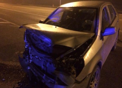 Женщина на «Мерседесе» протаранила «Джили» вблизи Пятигорска