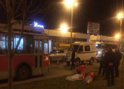 Ставропольского фаната "Спартака" насмерть сбил троллейбус в Краснодаре после матча