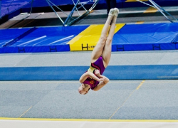  Калейдоскоп медалей различного достоинства завоевали ставропольские акробаты в Баку