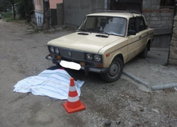 Водитель легковушки в Кисловодске сбил женщину насмерть