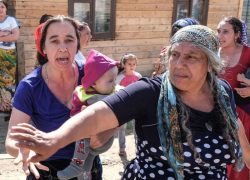 «Семья из 20 человек умирает от голода» — ставропольские цыгане о жестких мерах изоляции